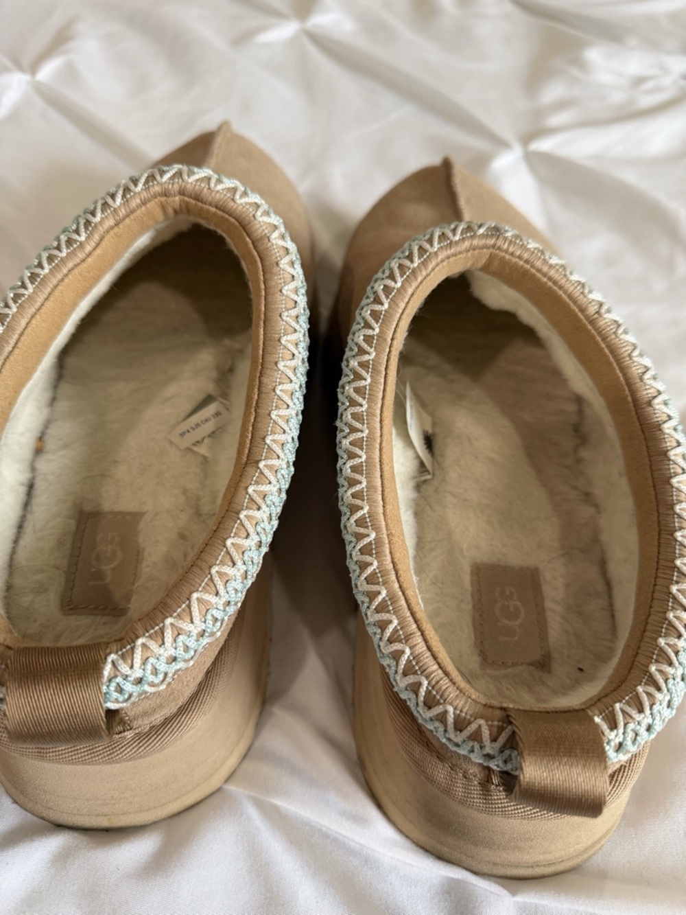 UGG platform slip ons - Picture 8 of 8